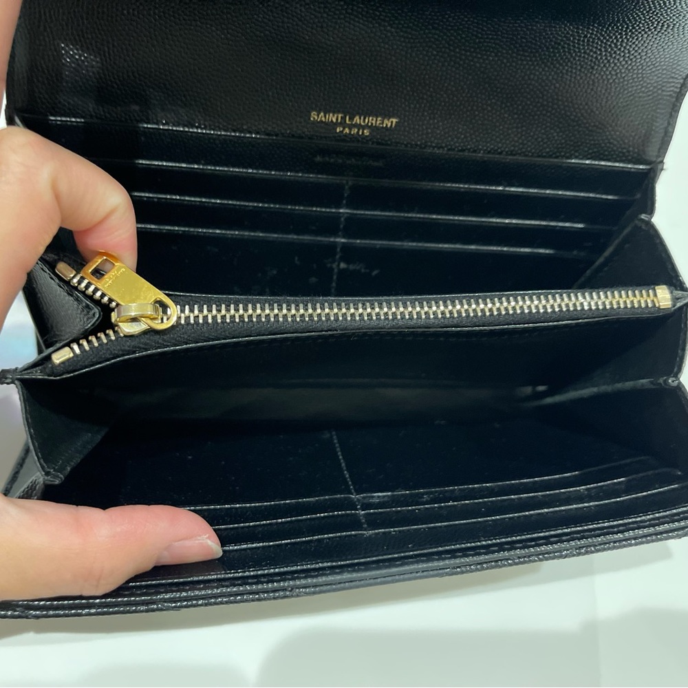 YSL Flap Wallet - Picture 4 of 9